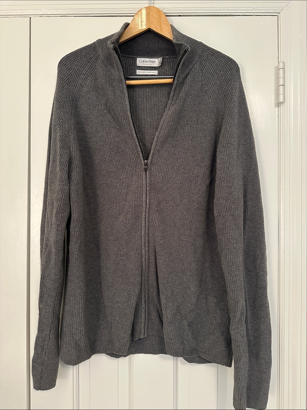 Calvin Klein Gray Ribbed Knit Crew Sweater Men’s Large